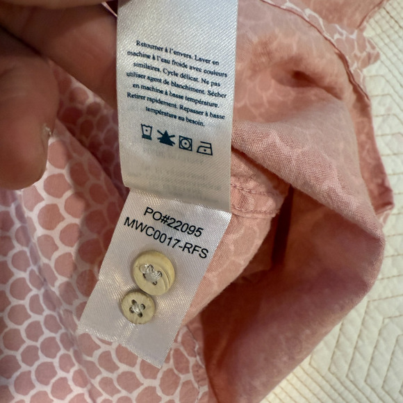 Faherty Organic Cotton Button Down Shirt Men M Pink Scallop Print Resort Wear SS - Picture 6 of 9